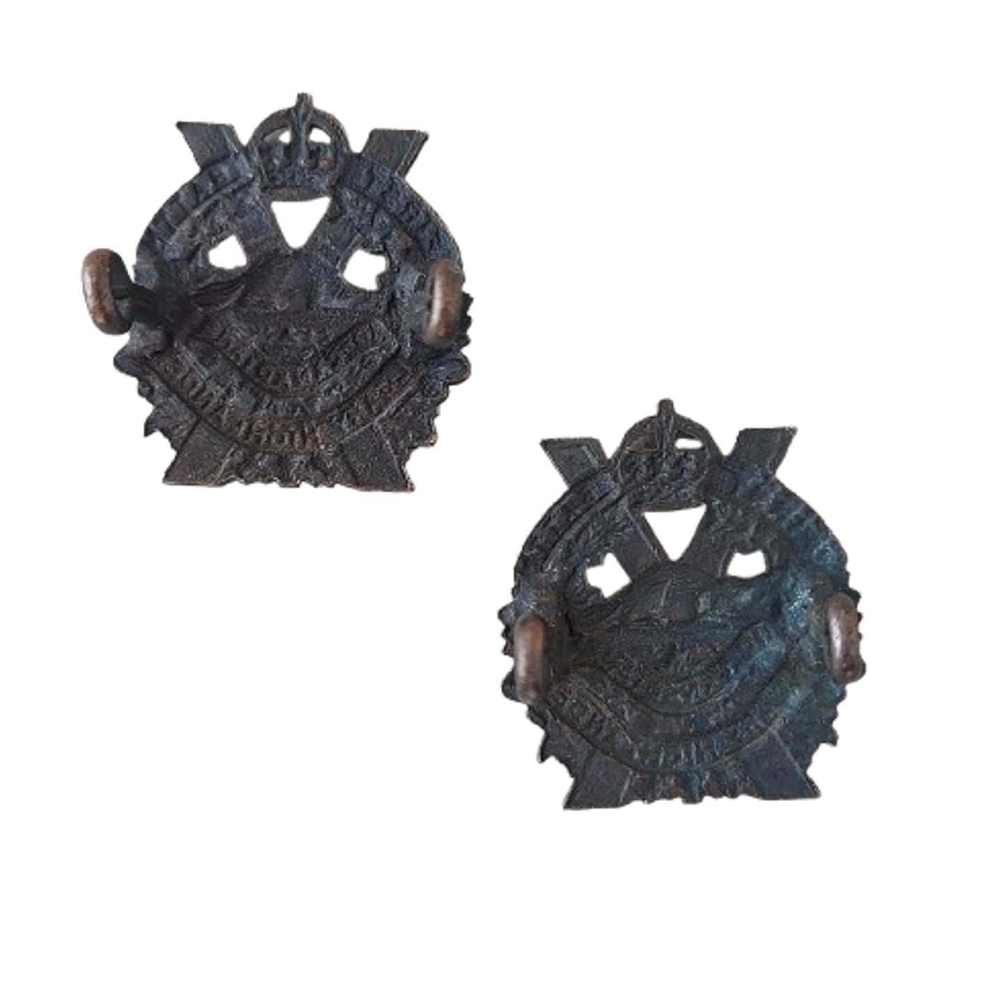 WW@ Canadian Calgary Highlanders Collar Badge Pair