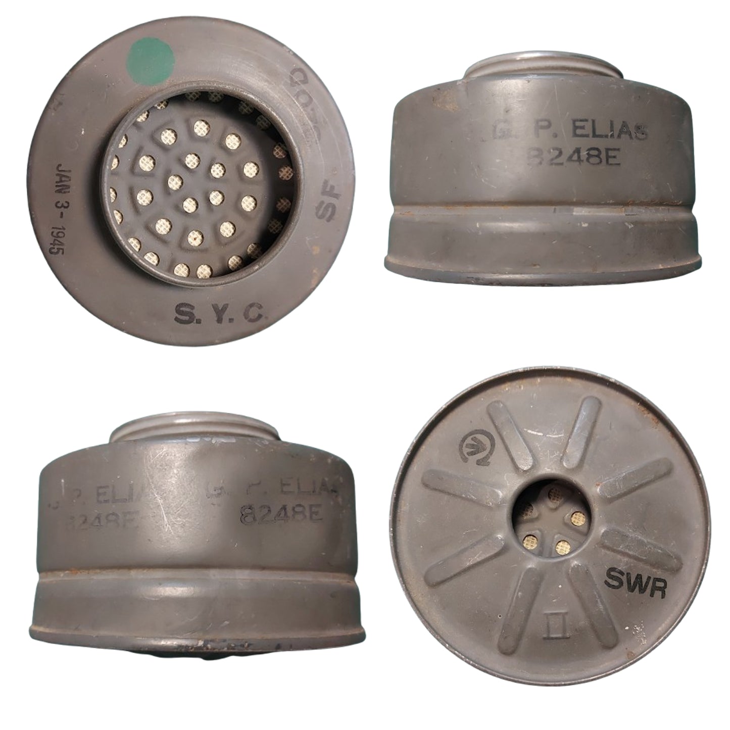WW2 Canadian Named No.4 Mk.II Light Anti-Gas Respirator Set In Carrier Regiment De La Chaudiere