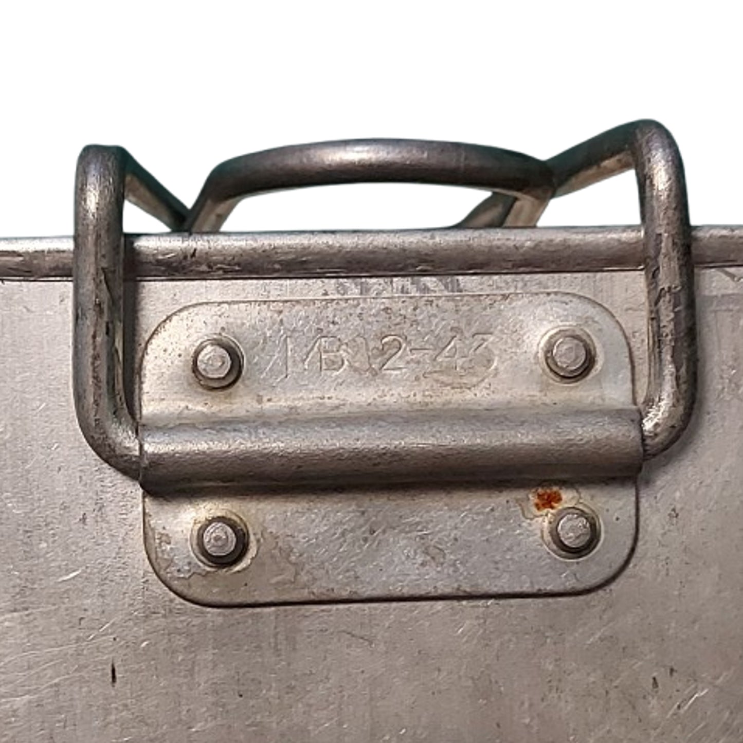 WW2 Canadian Army Two Piece Tin 1943