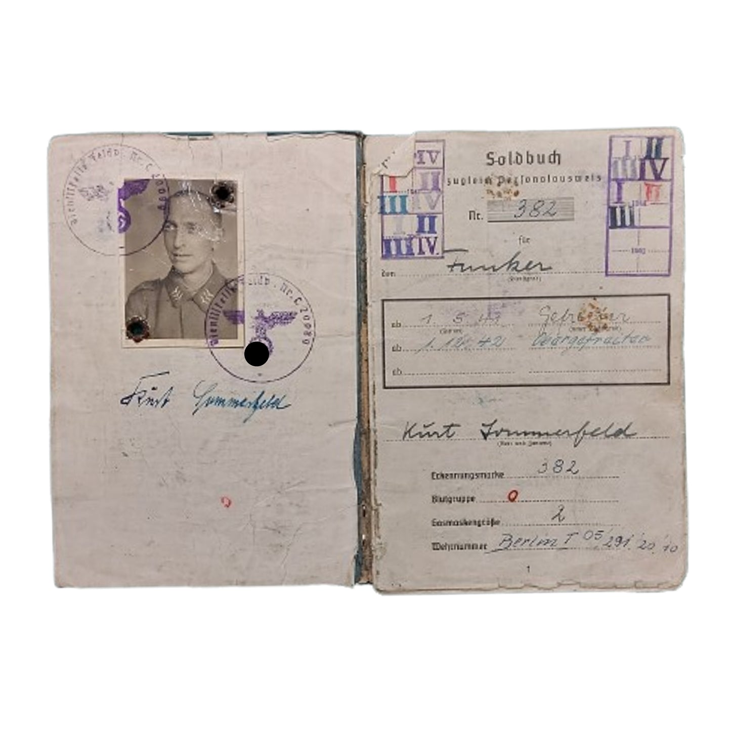 WW2 German Luftwaffe Trained Pilot Soldbuch With Documents