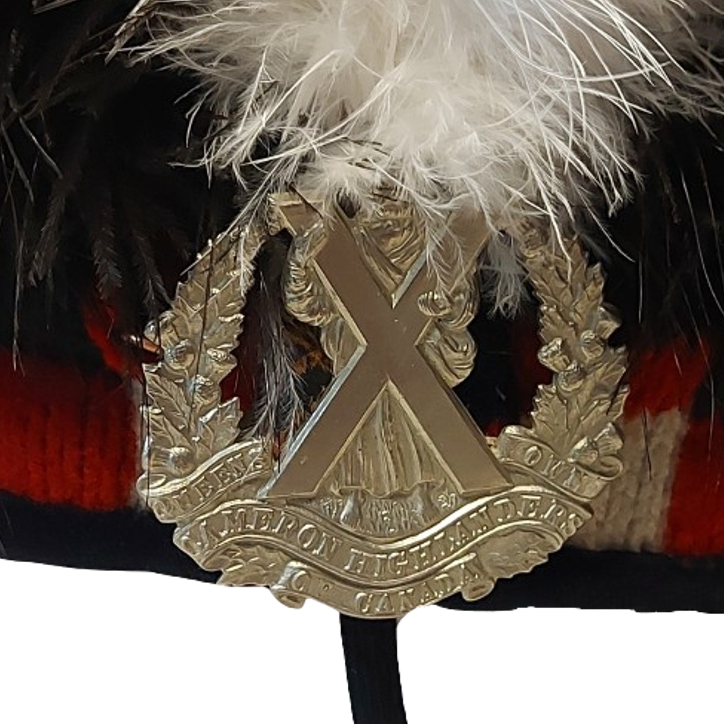 Post-WW2 Canadian Cameron Highlanders Of Canada Feather Bonnet