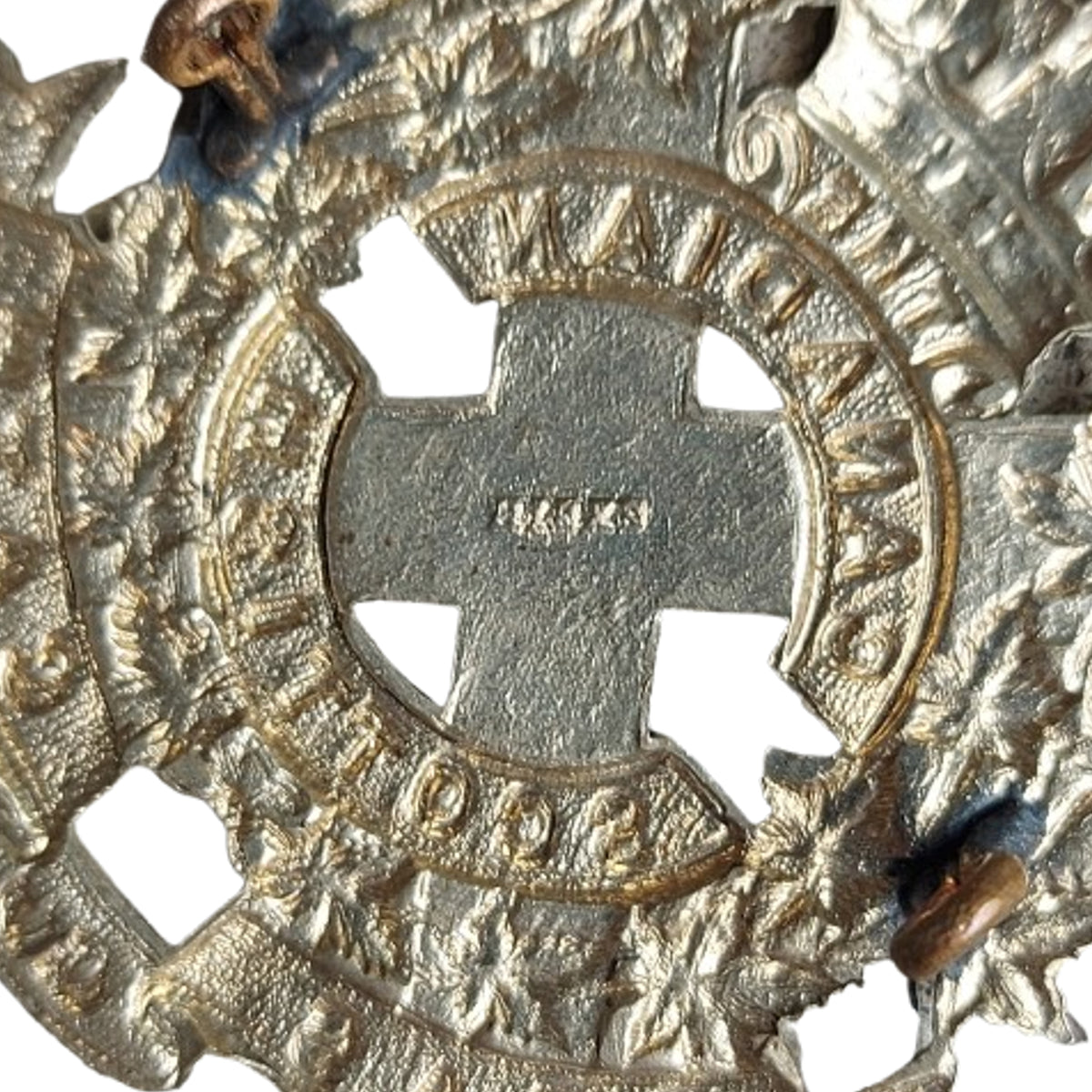 WW2 Canadian Scottish Cap Badge Birks