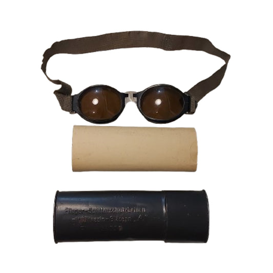 WW2 German Luftwaffe Airman Splinter D Googles "Ultasin" In Original Cannister