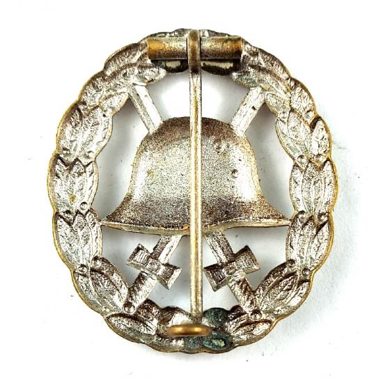 WW1 German 'Cut-Out' Silver Wound Badge