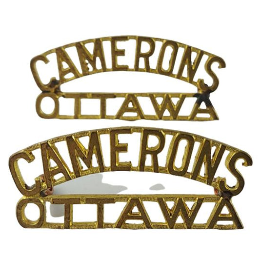 WW2 Canadian Cameron Highlanders Of Ottawa Brass Shoulder Title Pair