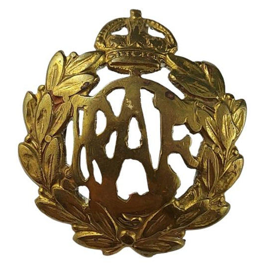 WW2 RCAF - Royal Canadian Air Force Cap Badge