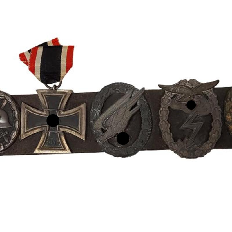 Canadian Soldier's Bring Back WW2 German Souvenir Badge Belt