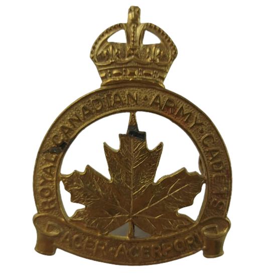 WW2 RCAC Royal Canadian Army Cadets Cap Badge - Scully Montreal