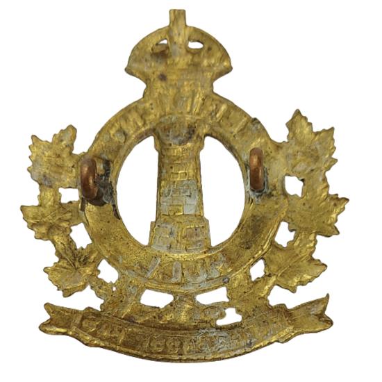 WW2 Canadian Regiment De Hull Cap Badge