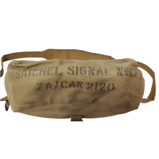 WW2 Canadian No.C1 Signal Satchel With Contents