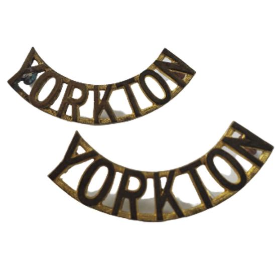 WW2 Canadian Yorkton Regiment Brass Shoulder Title Pair