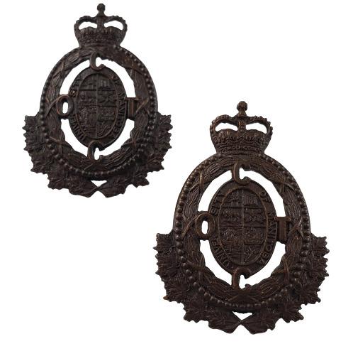 Post WW2 1953 COTC U  of Manitoba Collar Badge Pair