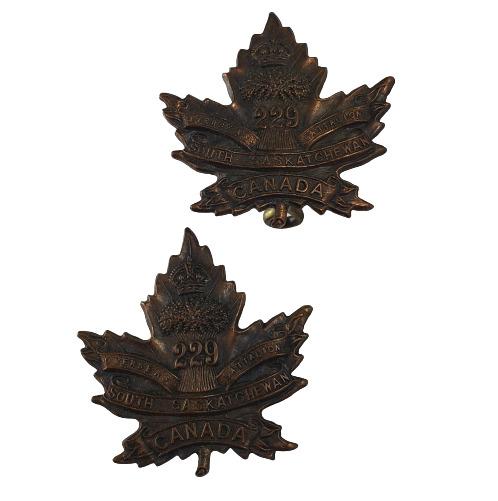 WW1 Canadian 229th BN South Saskatchewan Collar Badge Pair