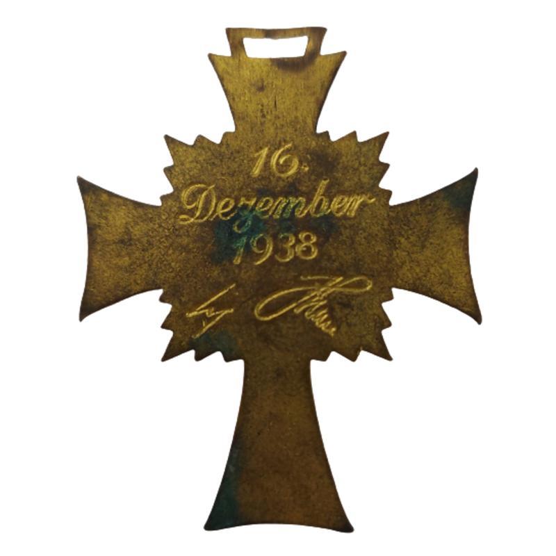 WW2 German Mother's Cross In Gold