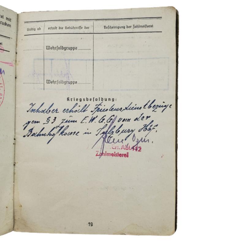 WW2 German Soldbuch-Wehrpass Books