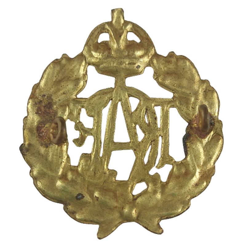 WW2 Canadian RCAF Royal Canadian Air Force Cap Badge