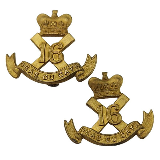 WW2 The Canadian Scottish Collar Badge Pair