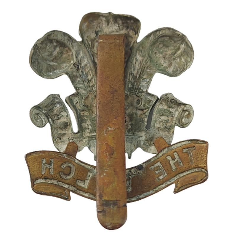 WW2 British The Welsh Regiment Cap Badge