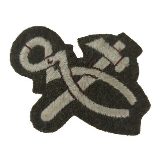WW2 British Canadian Artificiers Cloth Trade Badge