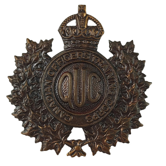Pre-WW2 COTC Canadian Officer Training Corps Queen's University Cap Badge
