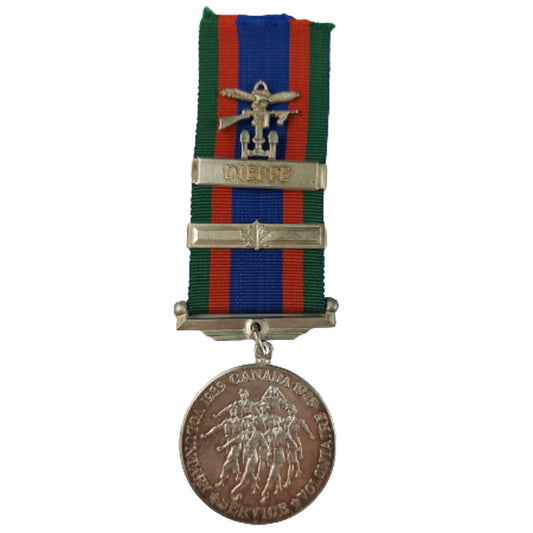 WW2 CVSM Canadian Volunteer Service Medal With Overseas Bar And Dieppe Clasp