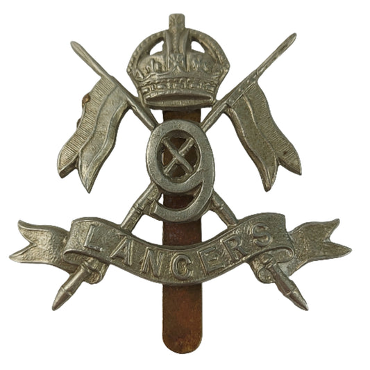 WW2 British 9th Lancers Regiment Cap Badge