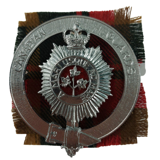 Post-WW2 QEII 2nd Canadian Guards Pipe Band Cross Belt Badge