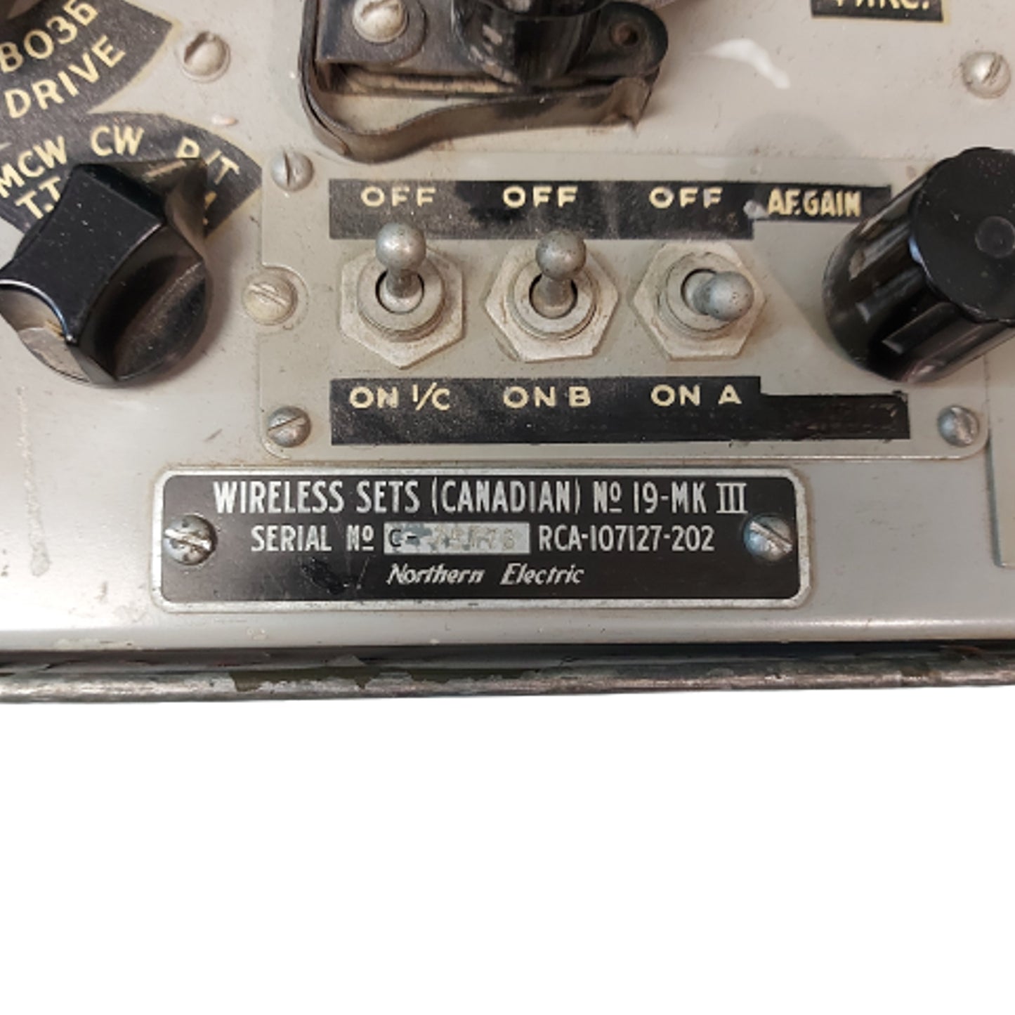 WW2 Canadian - Russian Lend Lease Wireless Number 19 Mk.III Radio Transceiver